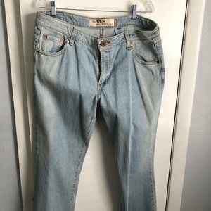 Levi’s 518 Superlow Stretch Boot Cut